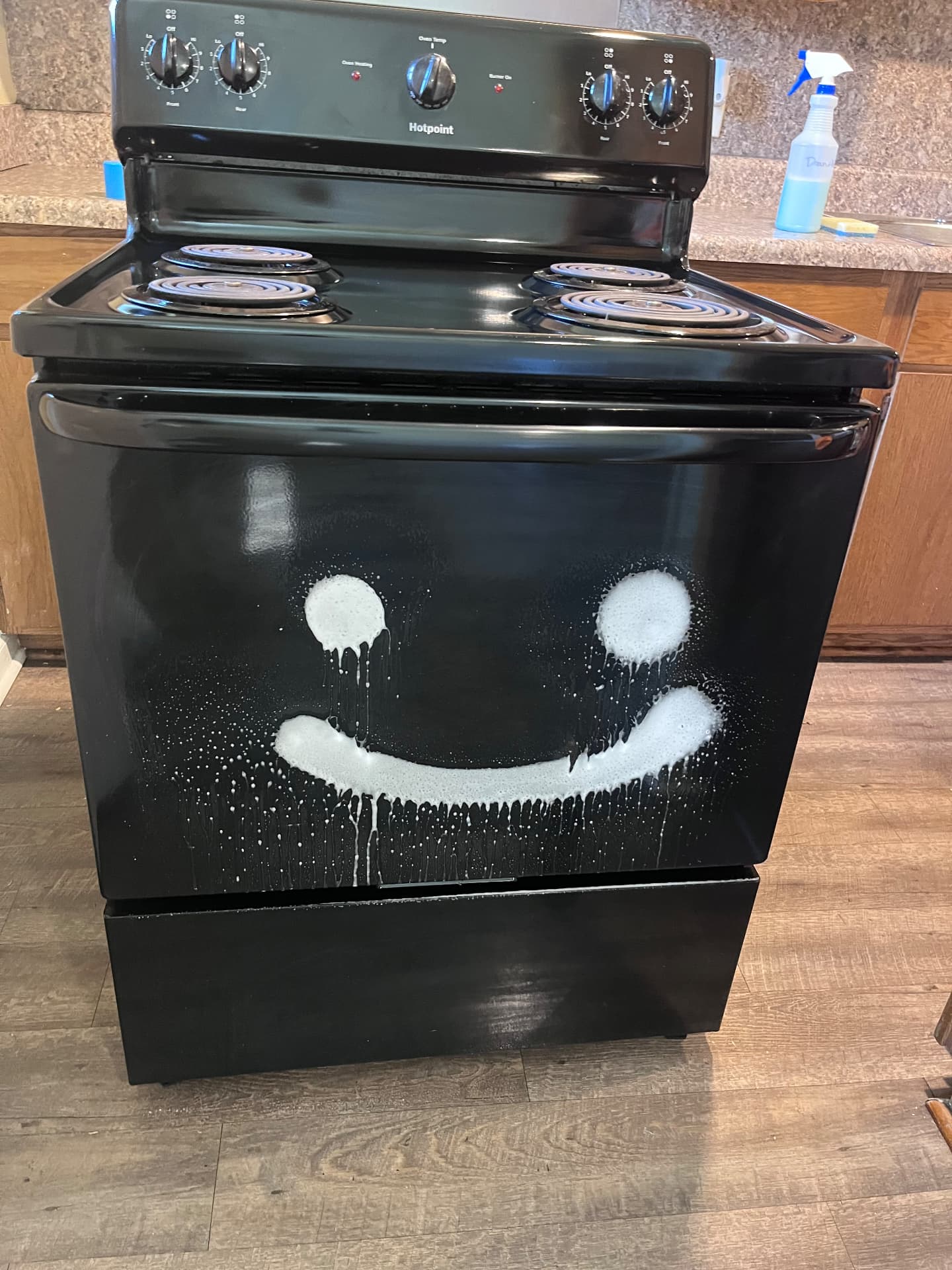 Kitchen Refresh before cleaning